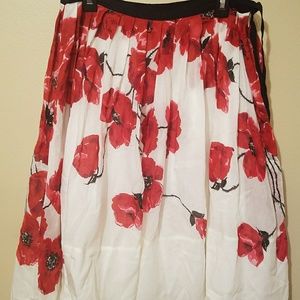 NWT Anthropologie 68% Cotton White floral skirt